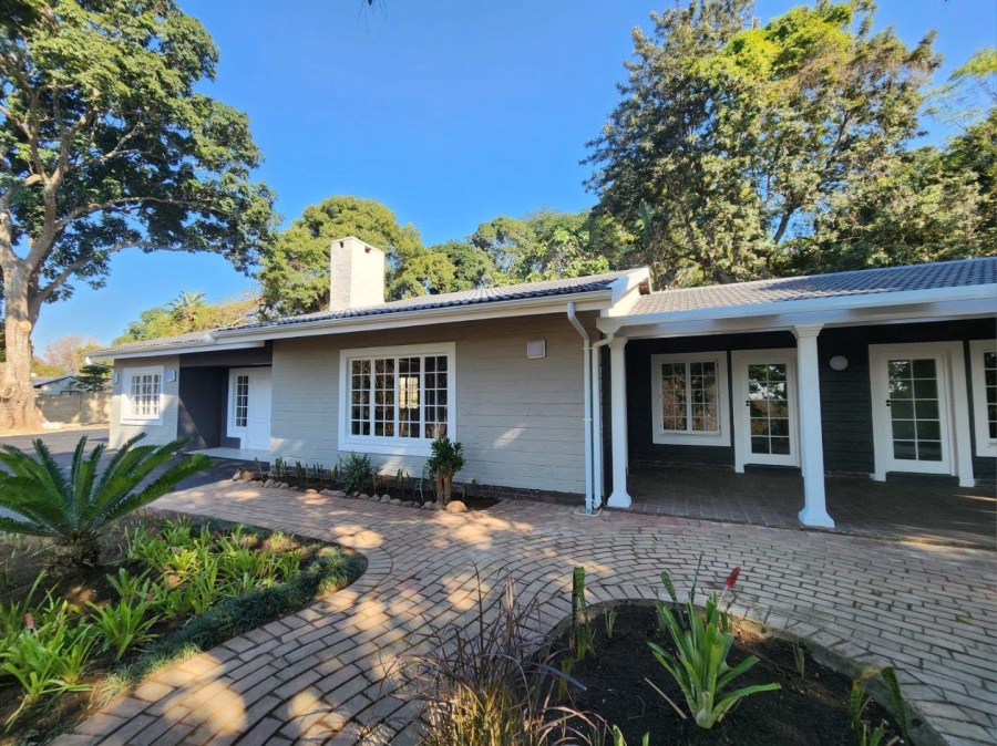 4 Bedroom Property for Sale in Kloof KwaZulu-Natal