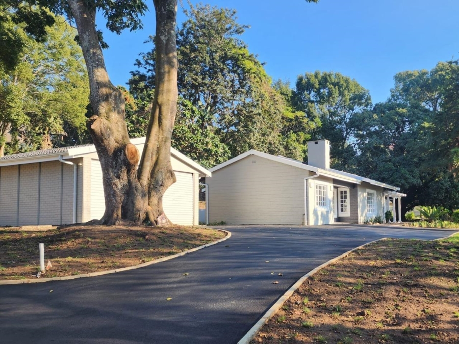 4 Bedroom Property for Sale in Kloof KwaZulu-Natal