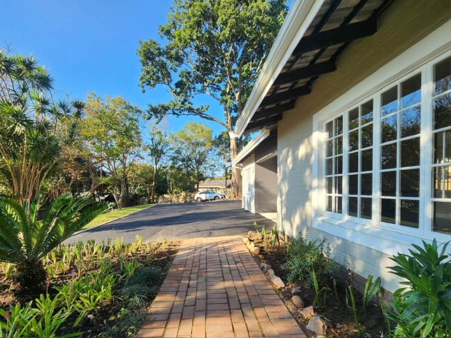 4 Bedroom Property for Sale in Kloof KwaZulu-Natal