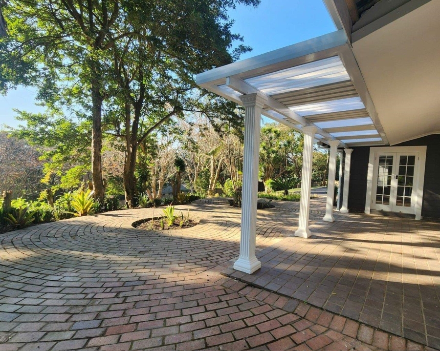4 Bedroom Property for Sale in Kloof KwaZulu-Natal