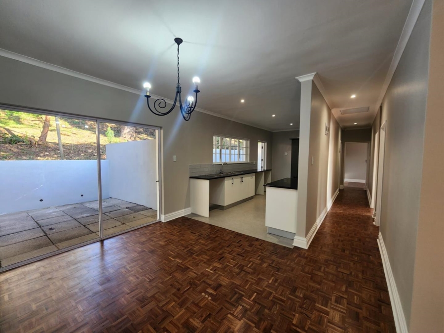 4 Bedroom Property for Sale in Kloof KwaZulu-Natal