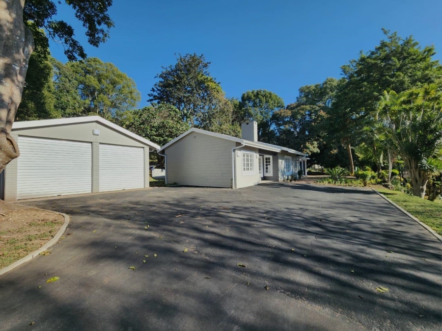 4 Bedroom Property for Sale in Kloof KwaZulu-Natal