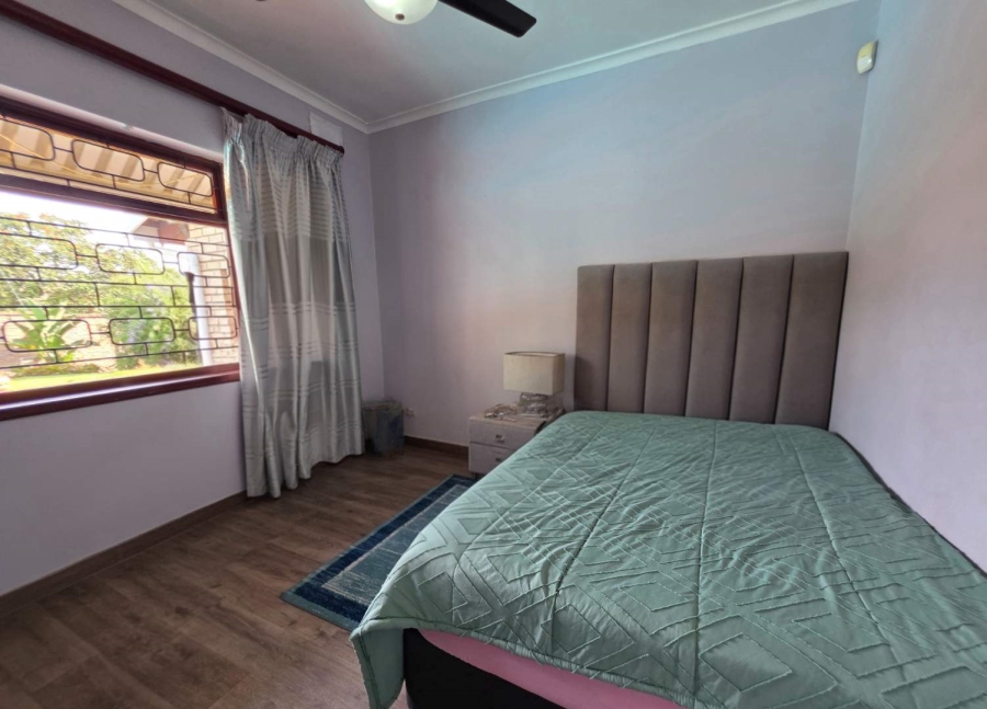 6 Bedroom Property for Sale in Northdene KwaZulu-Natal