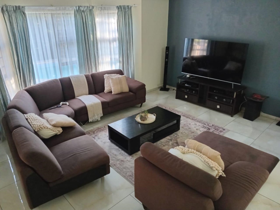4 Bedroom Property for Sale in Meer En See KwaZulu-Natal