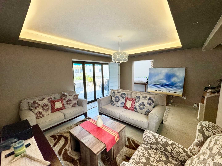 3 Bedroom Property for Sale in Umhlanga KwaZulu-Natal