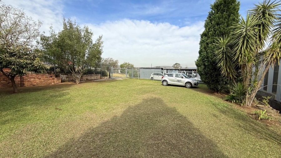 Commercial Property for Sale in Grange KwaZulu-Natal