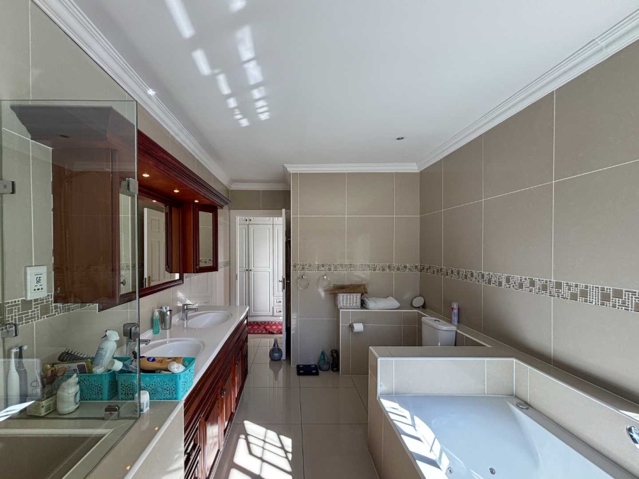 4 Bedroom Property for Sale in Oak Park KwaZulu-Natal
