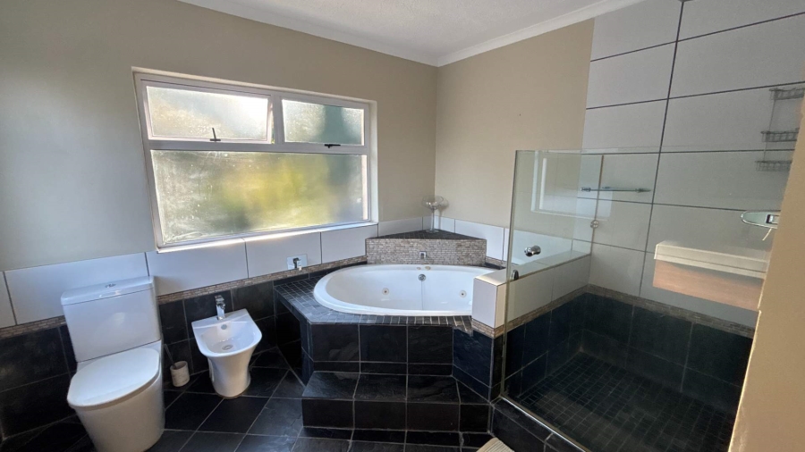4 Bedroom Property for Sale in Winterskloof KwaZulu-Natal