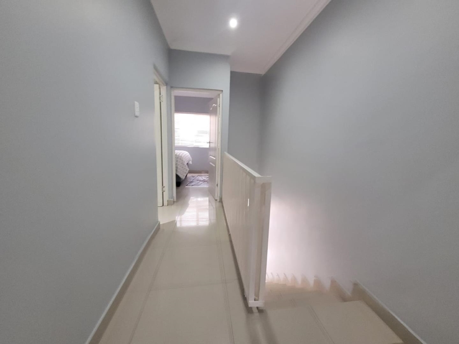 To Let 2 Bedroom Property for Rent in Durban North KwaZulu-Natal