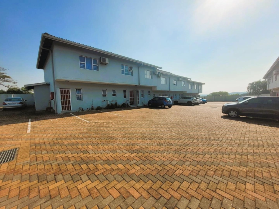 To Let 2 Bedroom Property for Rent in Durban North KwaZulu-Natal