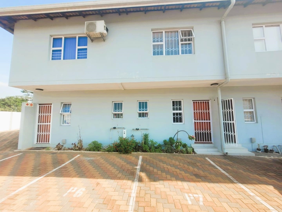 To Let 2 Bedroom Property for Rent in Durban North KwaZulu-Natal