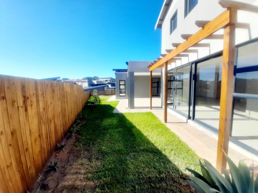 To Let 4 Bedroom Property for Rent in Palm Lakes Estate KwaZulu-Natal