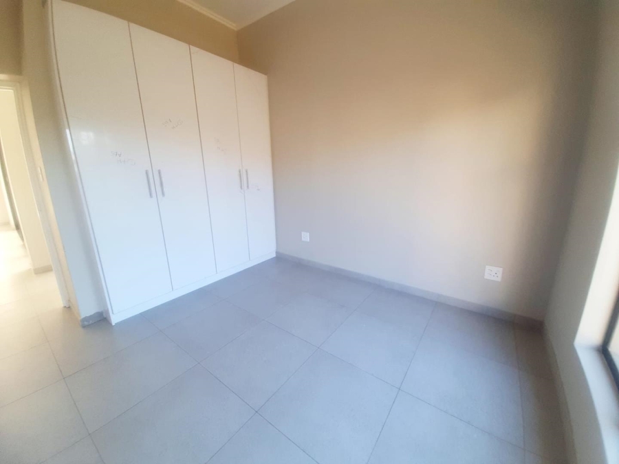 To Let 4 Bedroom Property for Rent in Palm Lakes Estate KwaZulu-Natal