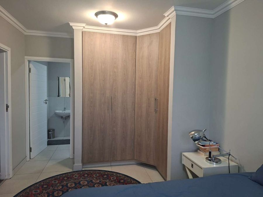 2 Bedroom Property for Sale in Manors KwaZulu-Natal