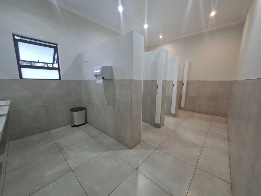 2 Bedroom Property for Sale in Manors KwaZulu-Natal