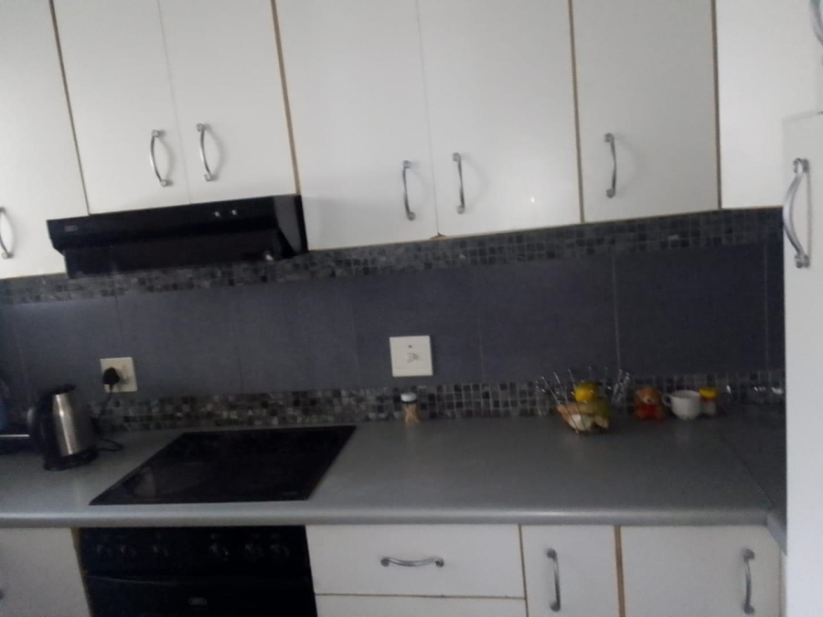 2 Bedroom Property for Sale in Durban Central KwaZulu-Natal