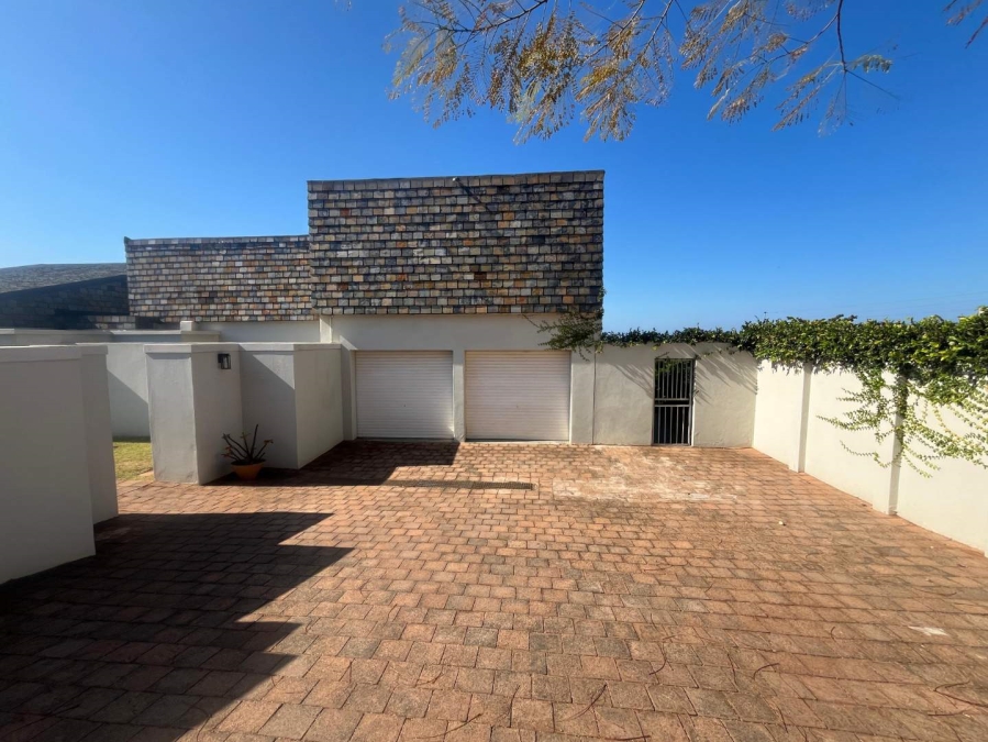 4 Bedroom Property for Sale in Umhlanga KwaZulu-Natal