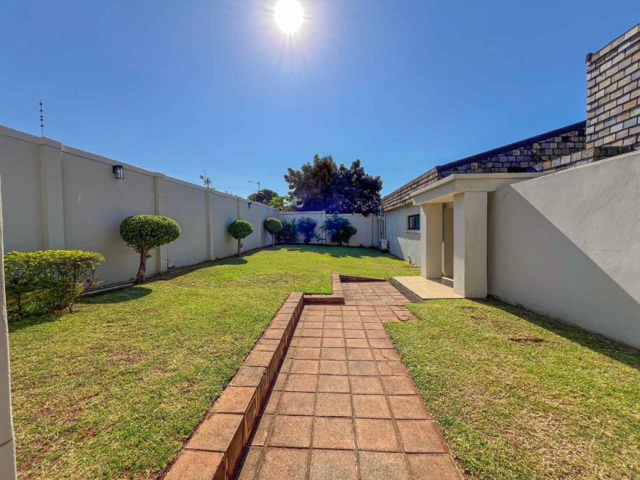 4 Bedroom Property for Sale in Umhlanga KwaZulu-Natal