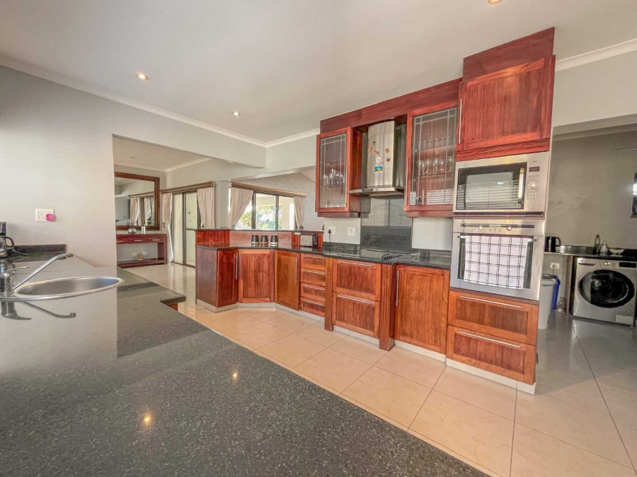 4 Bedroom Property for Sale in Umhlanga KwaZulu-Natal