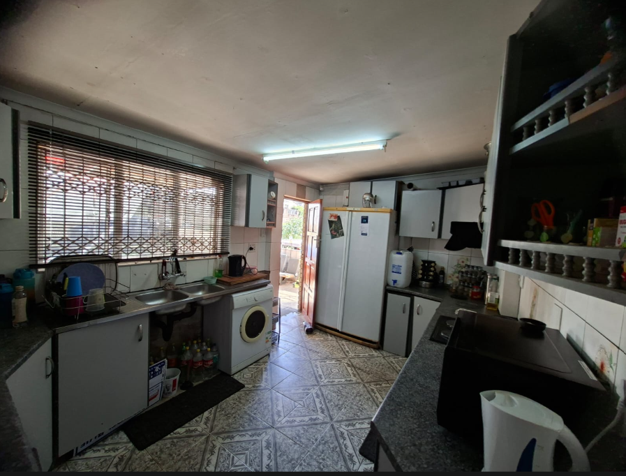 5 Bedroom Property for Sale in Phoenix KwaZulu-Natal