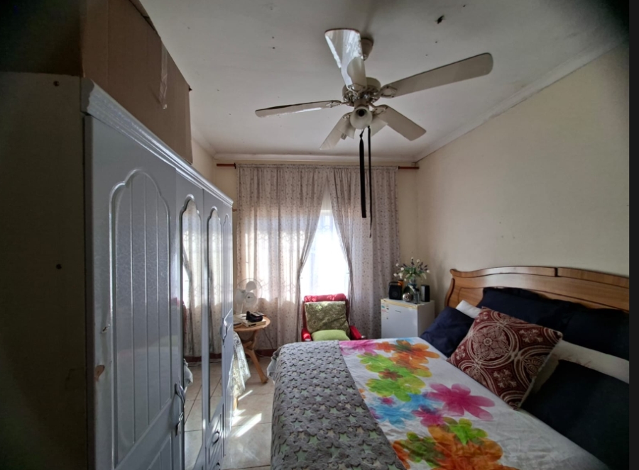 5 Bedroom Property for Sale in Phoenix KwaZulu-Natal
