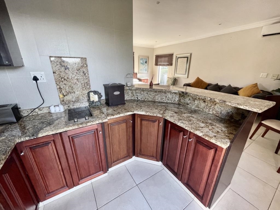 4 Bedroom Property for Sale in Somerset Park KwaZulu-Natal