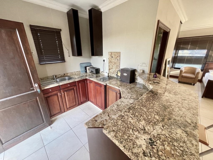 4 Bedroom Property for Sale in Somerset Park KwaZulu-Natal