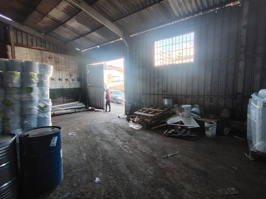 To Let Commercial Property for Rent in Berea KwaZulu-Natal