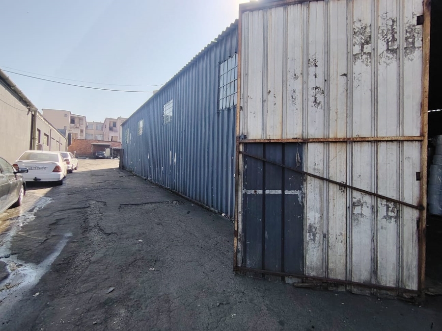 To Let Commercial Property for Rent in Berea KwaZulu-Natal