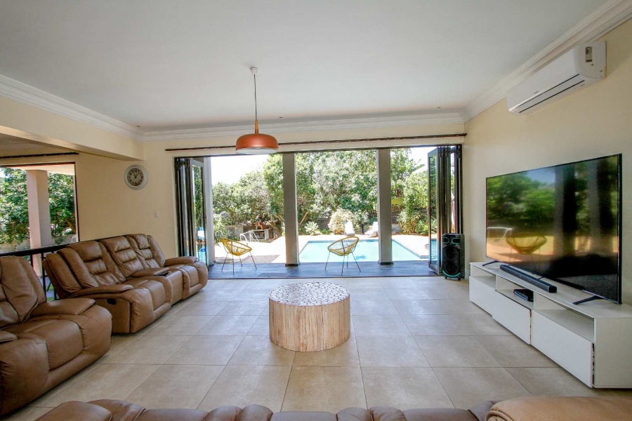 To Let 5 Bedroom Property for Rent in Herrwood Park KwaZulu-Natal