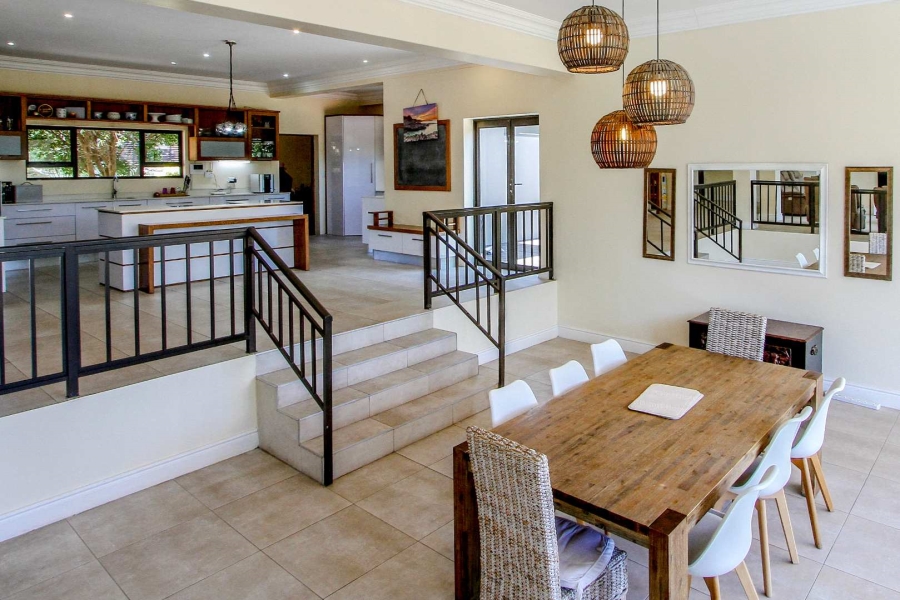 To Let 5 Bedroom Property for Rent in Herrwood Park KwaZulu-Natal