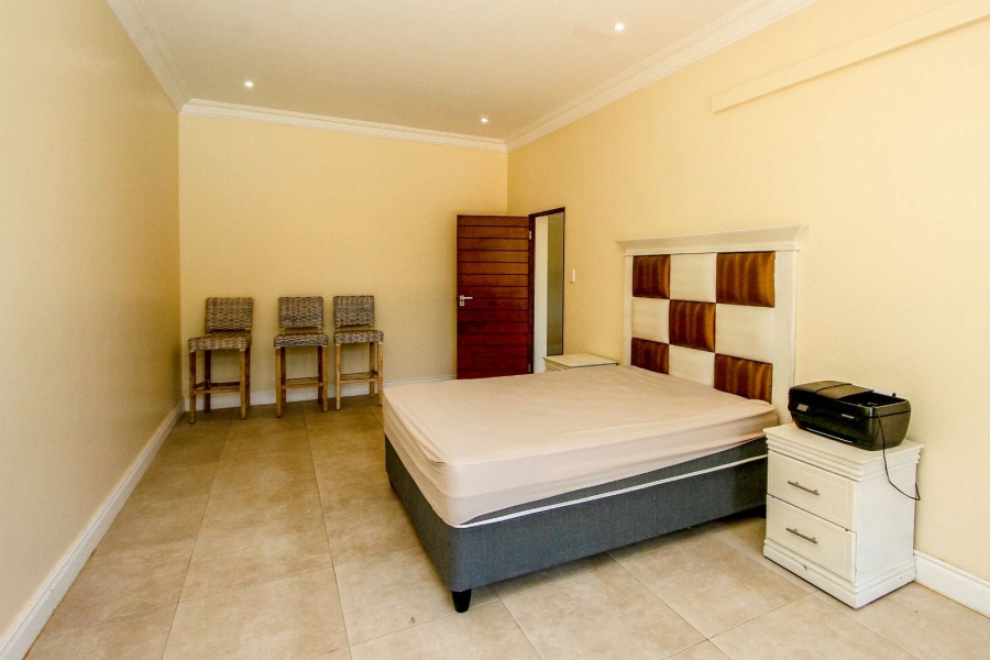 To Let 5 Bedroom Property for Rent in Herrwood Park KwaZulu-Natal