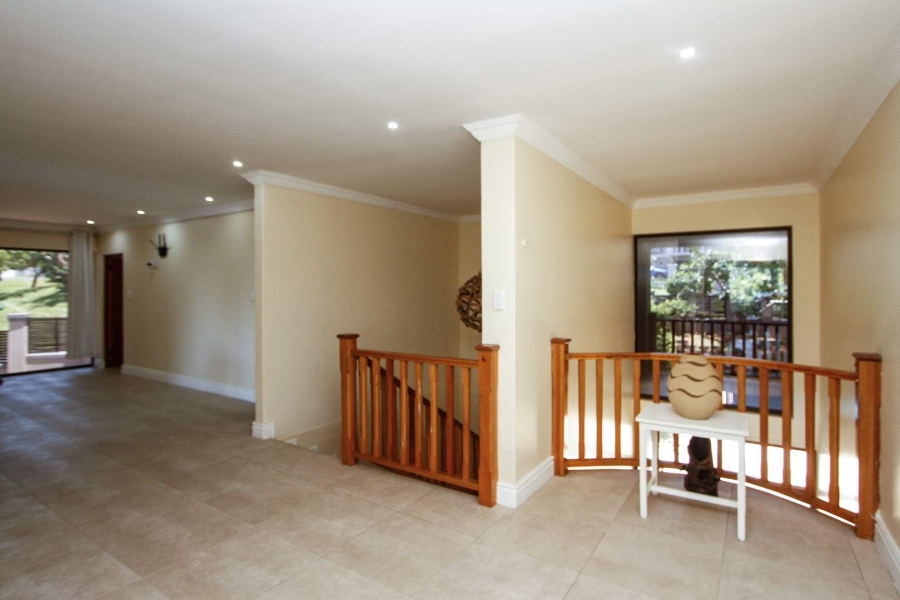 To Let 5 Bedroom Property for Rent in Herrwood Park KwaZulu-Natal