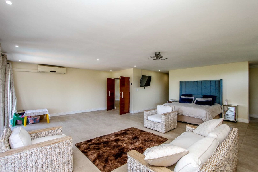 To Let 5 Bedroom Property for Rent in Herrwood Park KwaZulu-Natal
