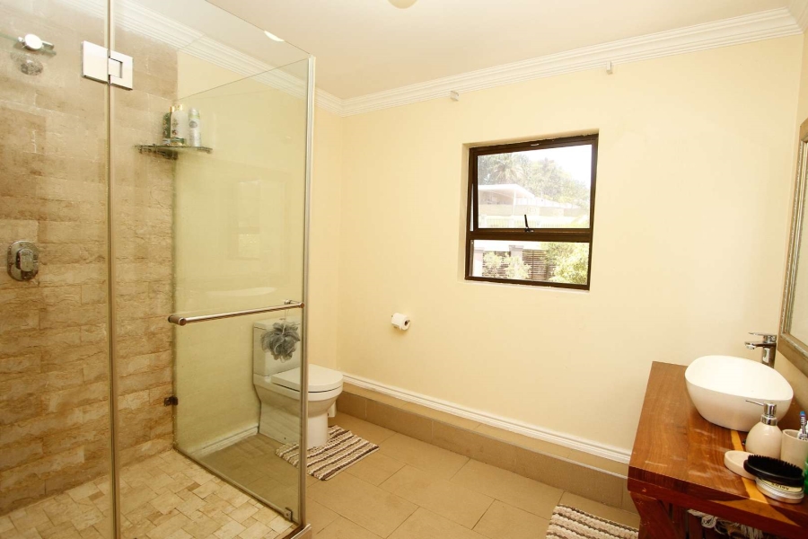 To Let 5 Bedroom Property for Rent in Herrwood Park KwaZulu-Natal
