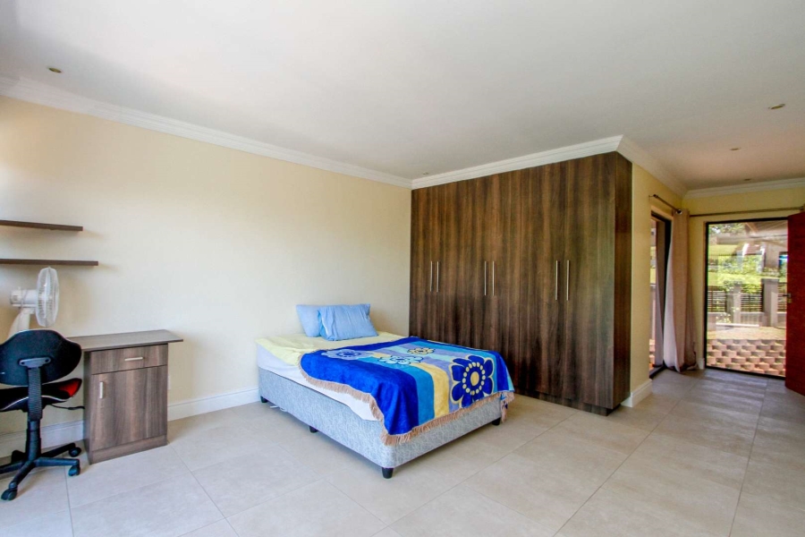 To Let 5 Bedroom Property for Rent in Herrwood Park KwaZulu-Natal
