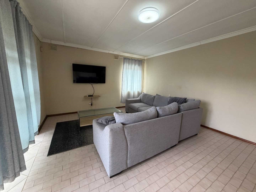 To Let 3 Bedroom Property for Rent in La Lucia KwaZulu-Natal