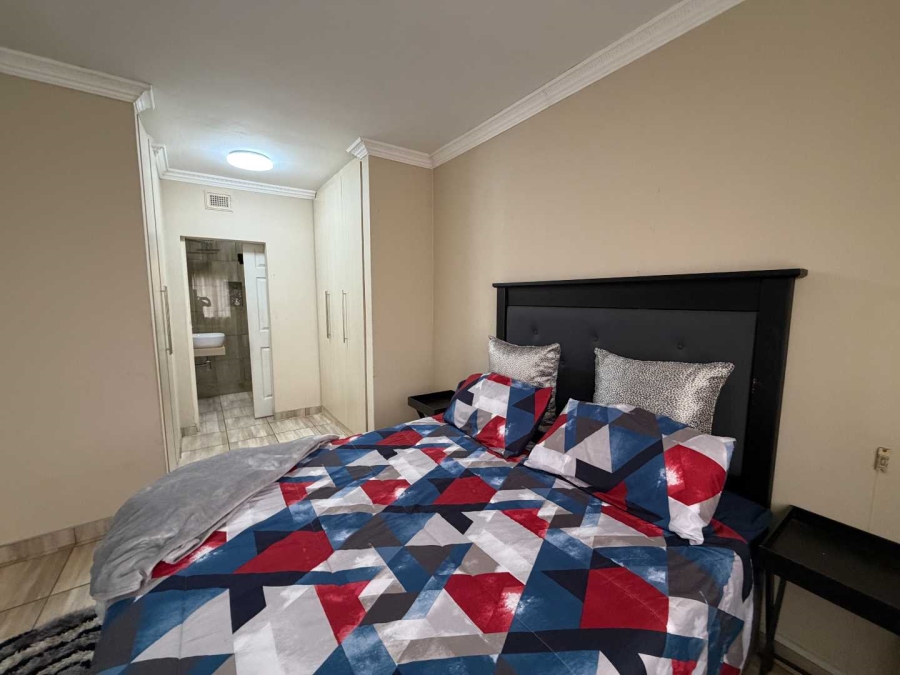 To Let 3 Bedroom Property for Rent in La Lucia KwaZulu-Natal