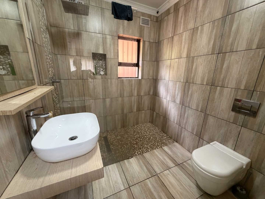 To Let 3 Bedroom Property for Rent in La Lucia KwaZulu-Natal