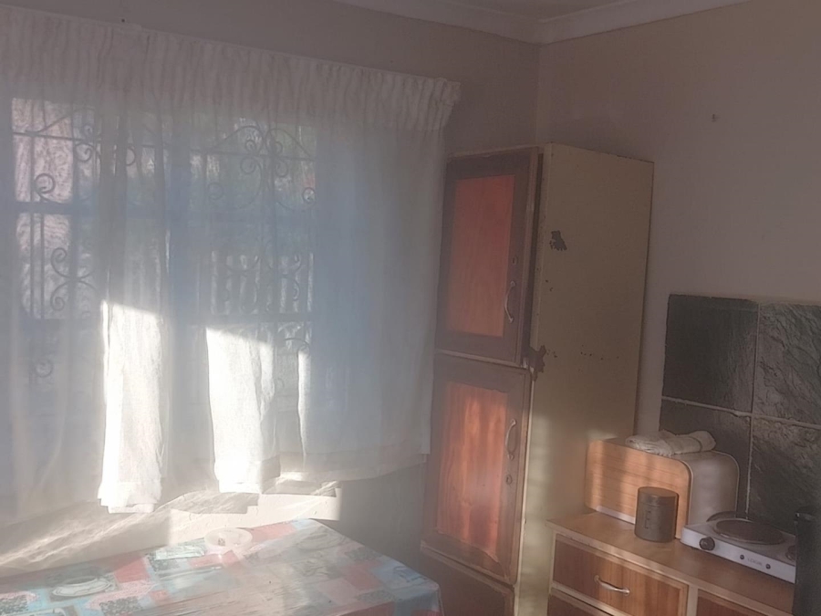 2 Bedroom Property for Sale in Umlazi KwaZulu-Natal