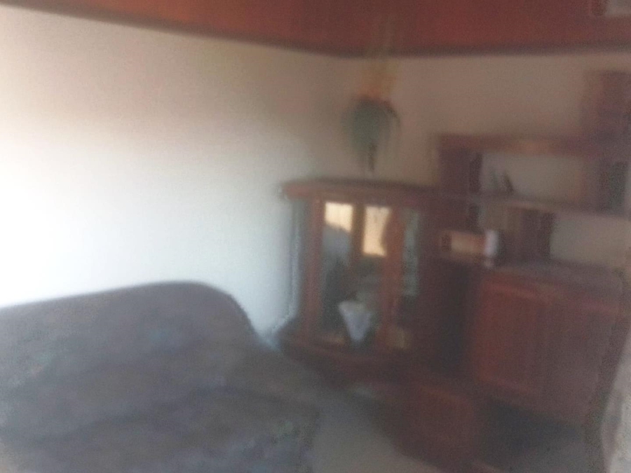 2 Bedroom Property for Sale in Umlazi KwaZulu-Natal