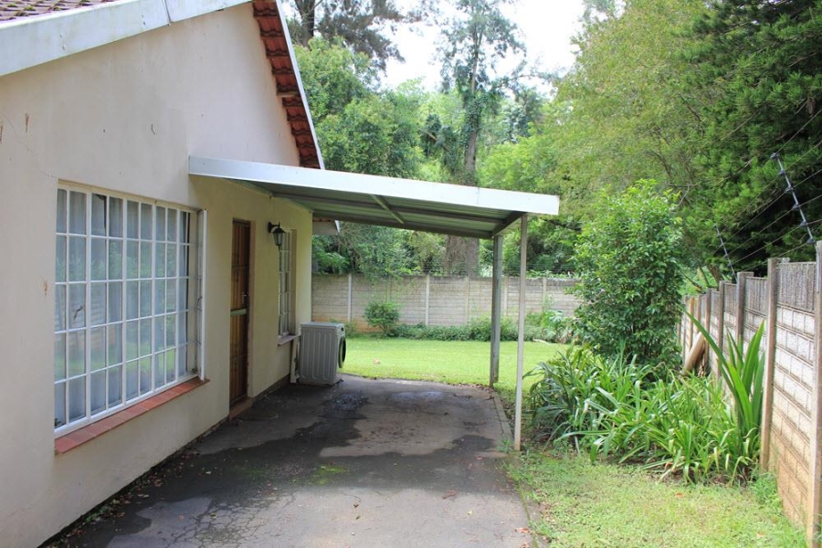 8 Bedroom Property for Sale in Chasedene KwaZulu-Natal