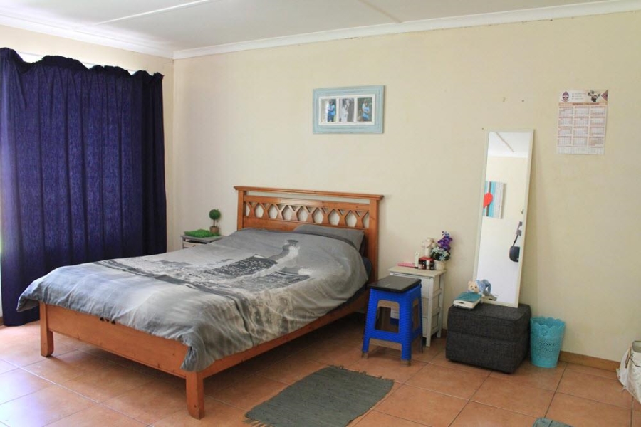 8 Bedroom Property for Sale in Chasedene KwaZulu-Natal