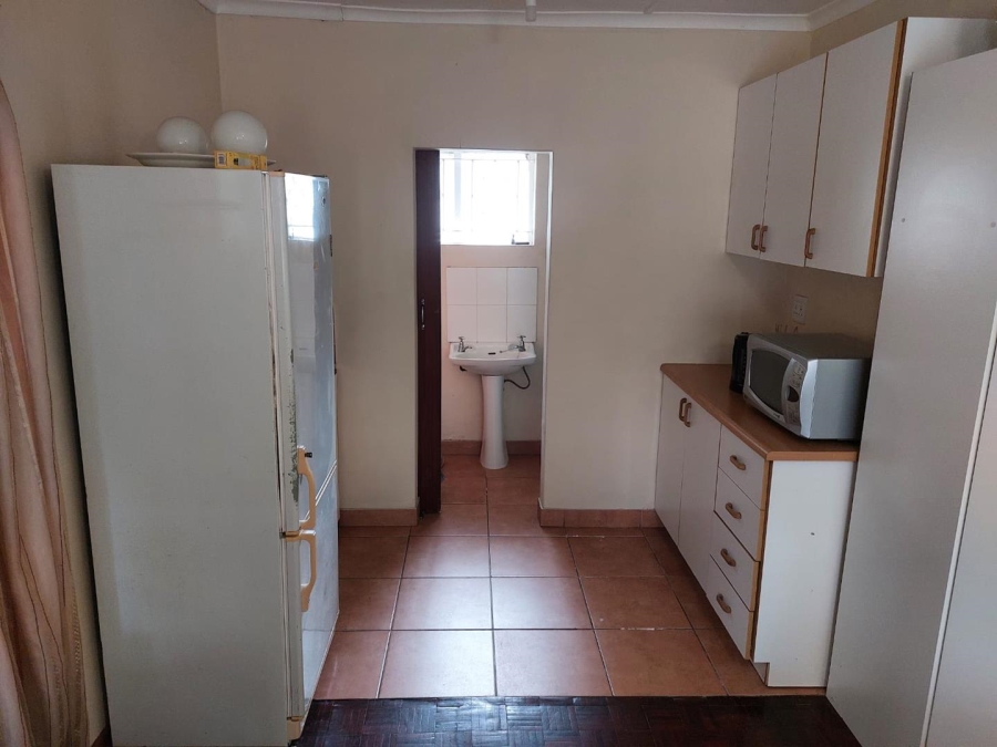 8 Bedroom Property for Sale in Chasedene KwaZulu-Natal