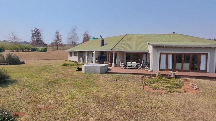 4 Bedroom Property for Sale in Lidgetton KwaZulu-Natal