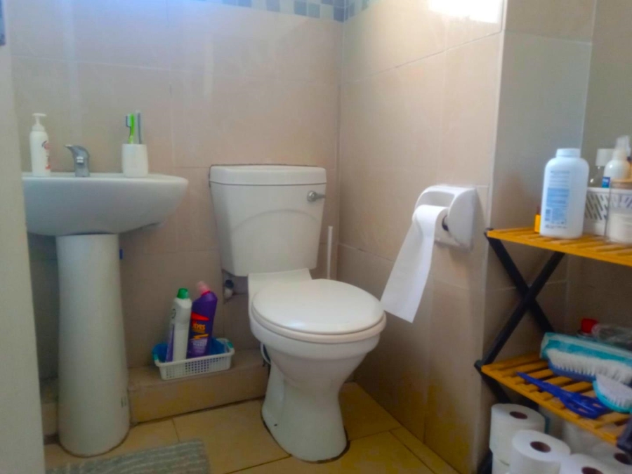2 Bedroom Property for Sale in Sea View KwaZulu-Natal