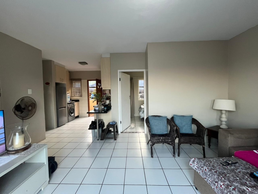2 Bedroom Property for Sale in Amanzimtoti KwaZulu-Natal
