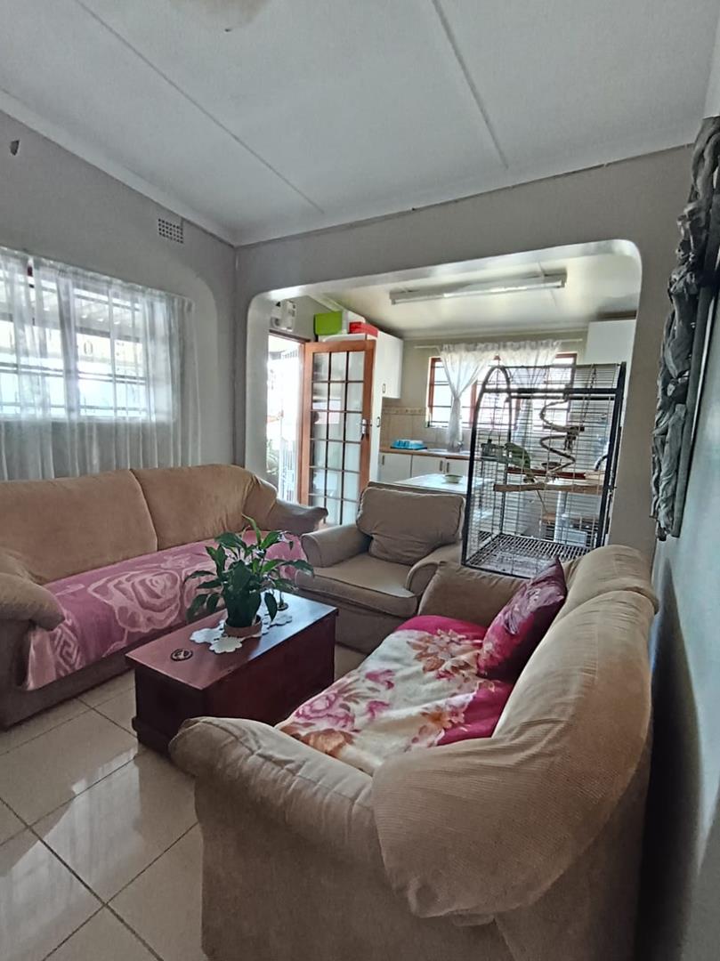 To Let 1 Bedroom Property for Rent in Prestbury KwaZulu-Natal