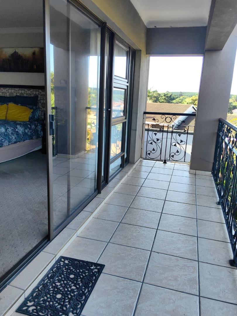 4 Bedroom Property for Sale in Veld En Vlei KwaZulu-Natal