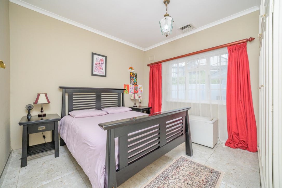 5 Bedroom Property for Sale in La Lucia KwaZulu-Natal